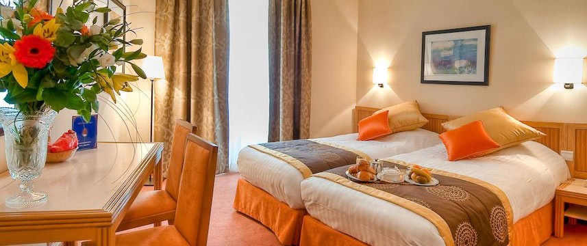 Hotel de L`Ocean Twin Bedroom Hotel de L`Ocean Twin Bedroom